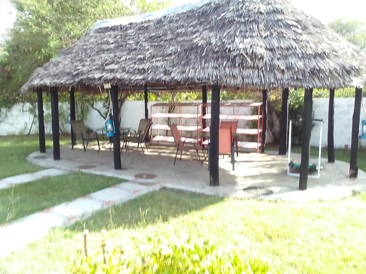 Mara River Lodge Aitong Kültér fotó